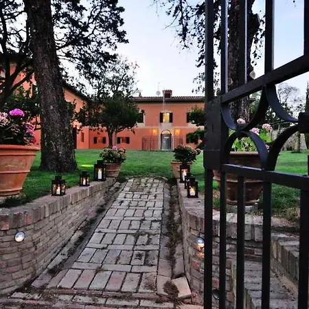 Forasiepi לינה וארוחת בוקר